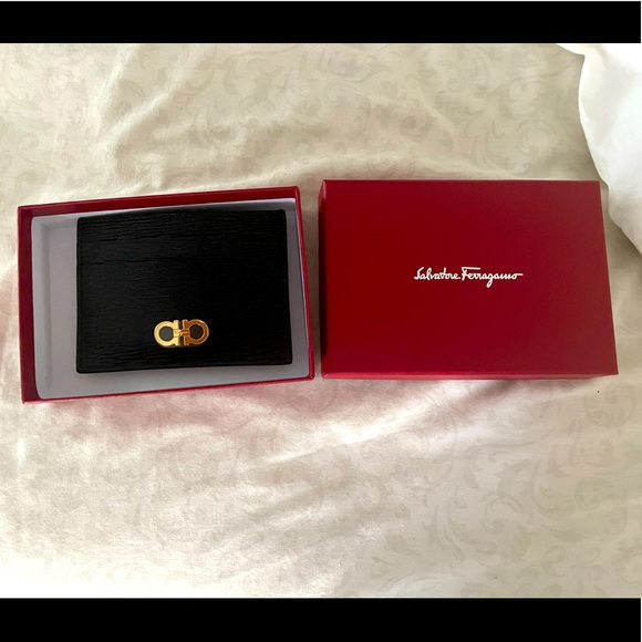 Authentic Salvatore Ferragamo Leather Card Holder - Picture 1 of 2